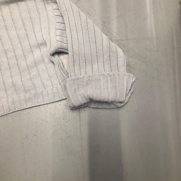 BooHoo women’s gray‎ didn’t cropped turtleneck 8-10 - Picture 3 of 8